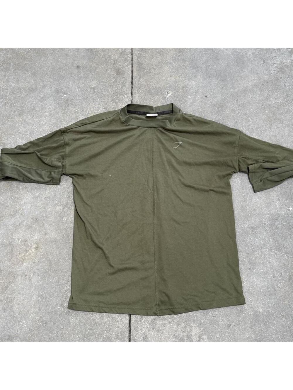 Gymshark Men's Green and Khaki Tshirt